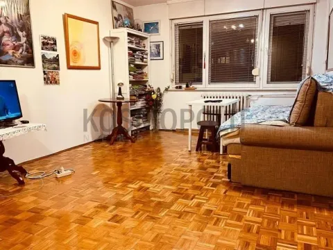 Sale, four bedroom apartment, 101m², Žarkovo, Beograd - image 9