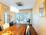 Prodaja, stan, 375m², Voždovac Sve Podlokacije, Beograd - image 9