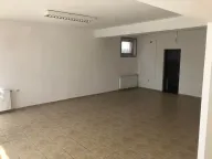 Izdavanje, poslovni prostor, 70m², Altina, Beograd - image 1