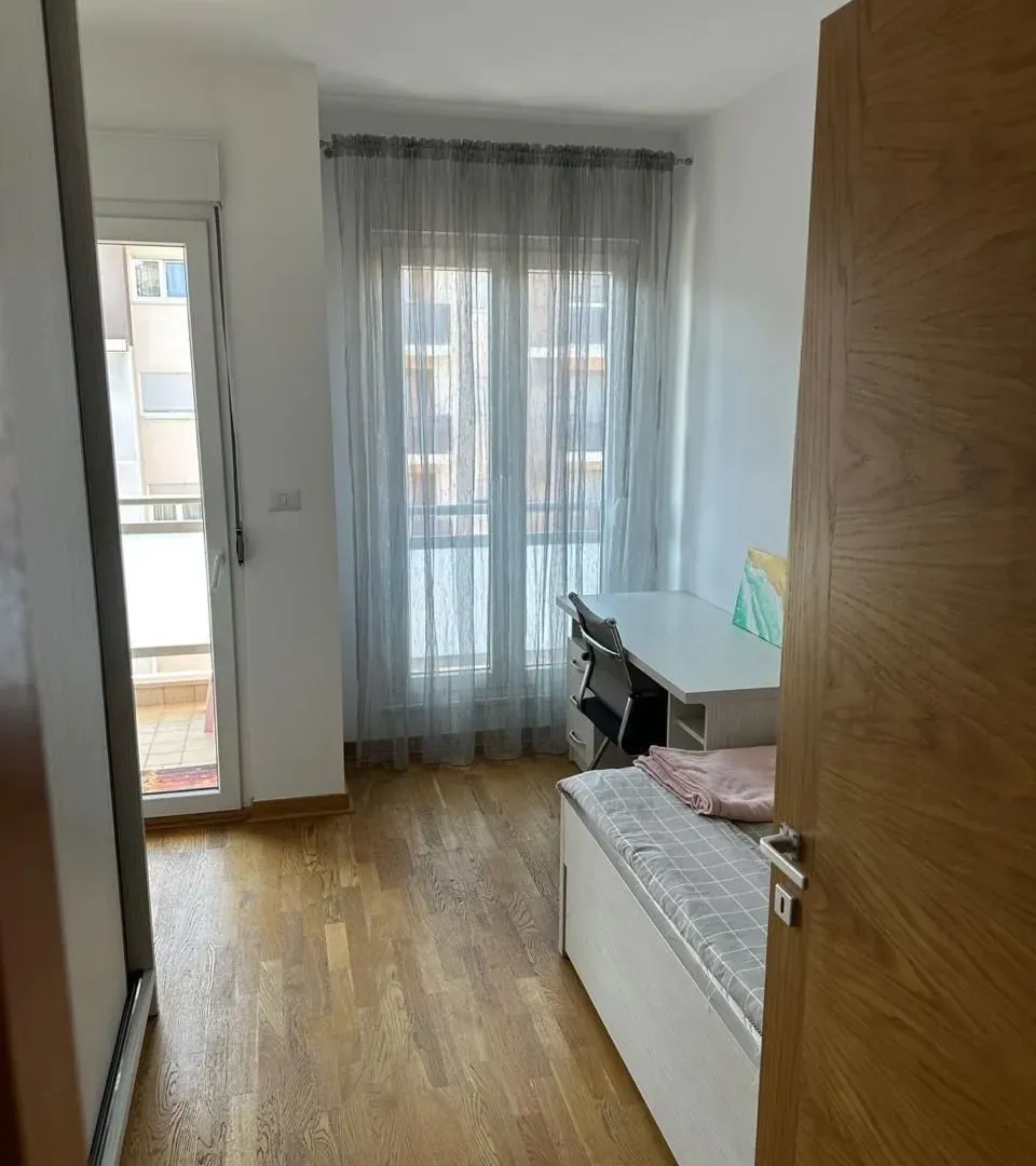 Rent, two bedroom apartment, 64m², City Kvart, Podgorica