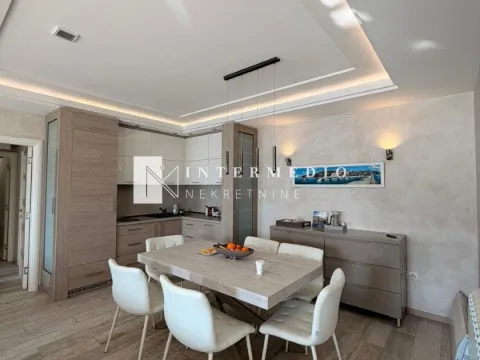 Sale, four bedroom apartment, 99m², Centar, Herceg Novi - image 7