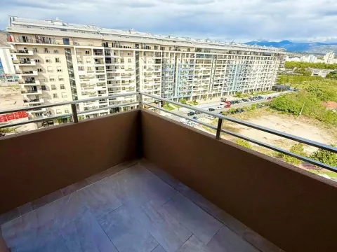 Sale, two bedroom apartment, 72m², Central Point, Podgorica - image 4
