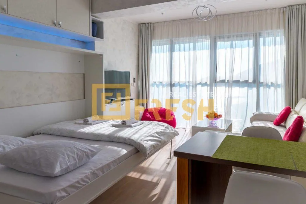 Rent, studio apartment, 29m², Budva, Crna Gora