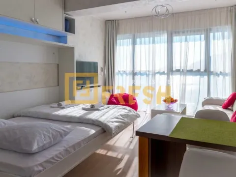 Izdavanje, garsonjera, 29m², Budva, Crna Gora - image 12
