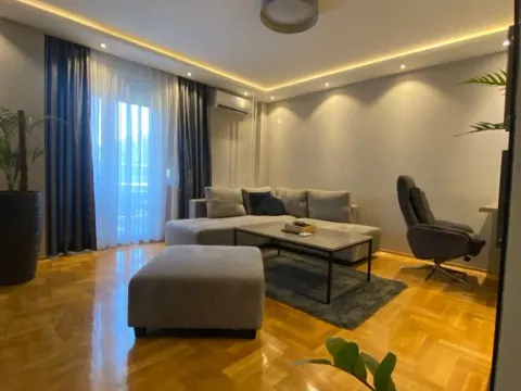 Izdavanje, dvosoban stan, 61m², Novo naselje, Novi Sad - image 8