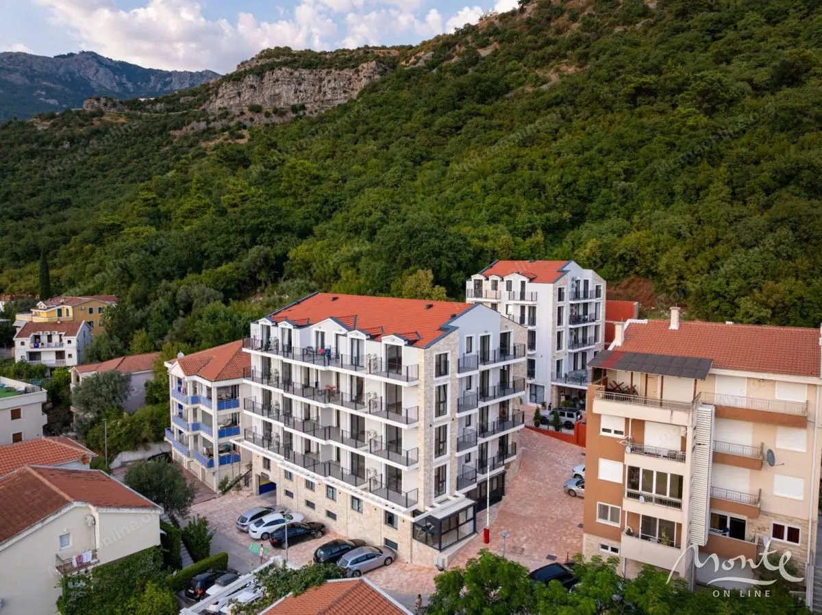 Prodaja, jednosoban stan, 36m², Podkošljun, Budva