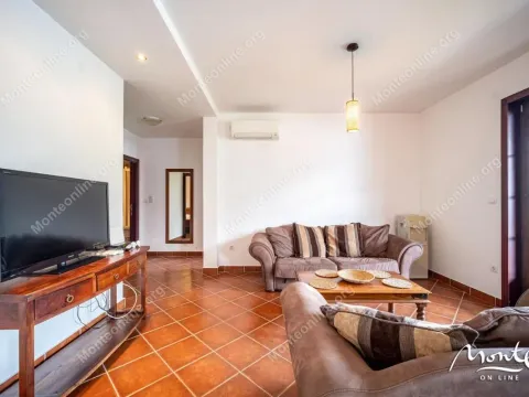 Sale, two bedroom apartment, 94m², Kostanjica, Kotor - image 5