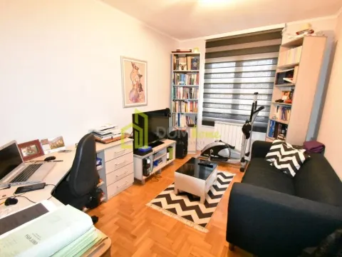 Izdavanje, trosoban stan, 115m², Zlatica, Podgorica - image 3