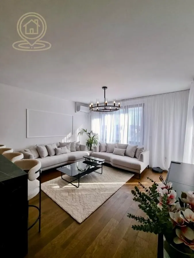 Prodaja, trosoban stan, 82m², Novi Beograd Blok 67, Novi Beograd Sve Podlokacije