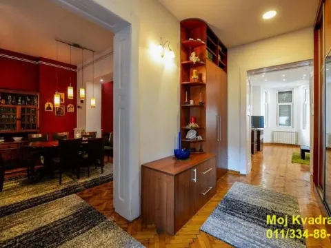 Prodaja, trosoban stan, 86m², Vračar Centar, Vračar Sve Podlokacije - image 15