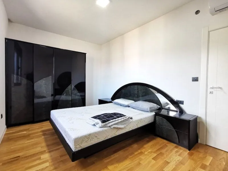 Rent, apartment, 120m², Dalmatinska ulica, Podgorica