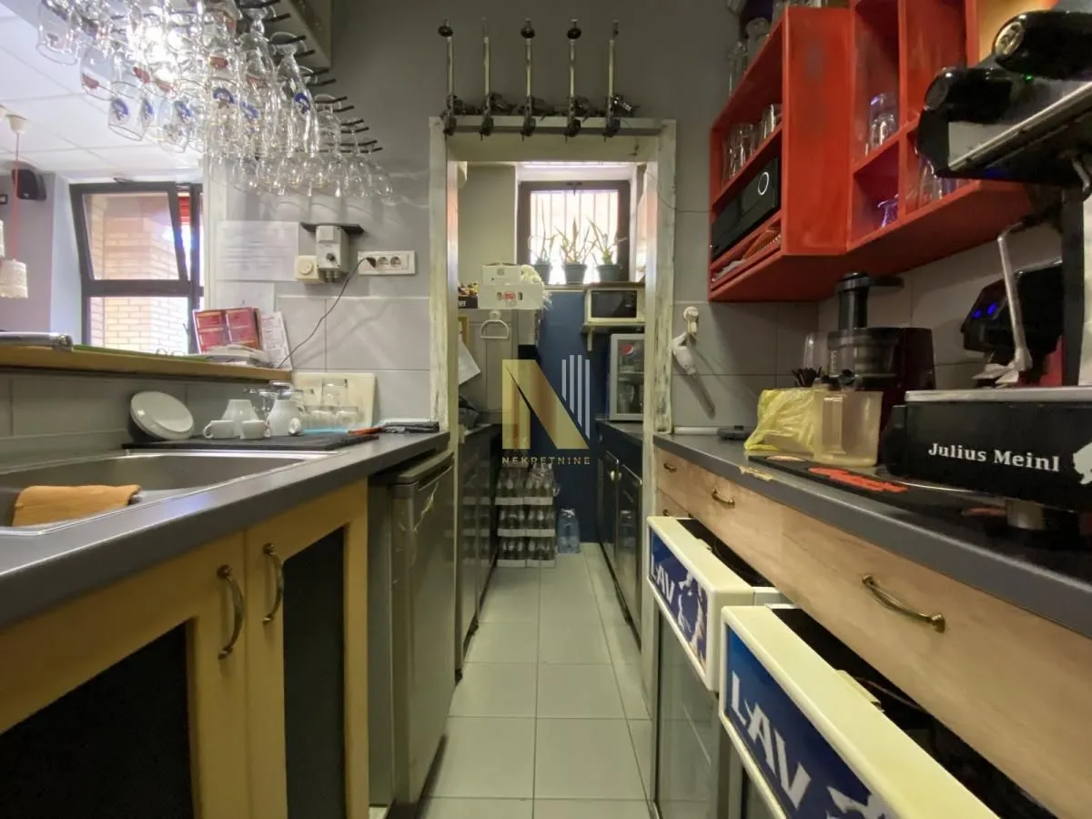 Sale, office space, 65m², Novo naselje, Novi Sad