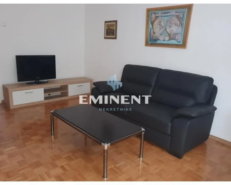 Izdavanje, dvosoban stan, 51m², Novi Beograd Blok 28, Novi Beograd Sve Podlokacije