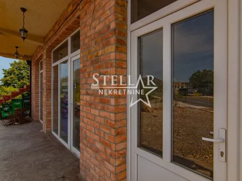 Izdavanje, poslovni prostor, 200m², Gornja Gorica, Podgorica - image 6