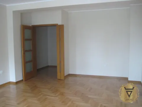 Izdavanje, trosoban stan, 80m², Cvetkova Pijaca, Zvezdara Sve Podlokacije - image 5
