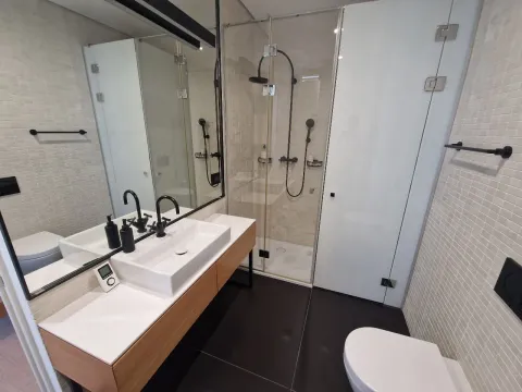 Izdavanje, dvosoban stan, 84m², Centar, Budva - image 11