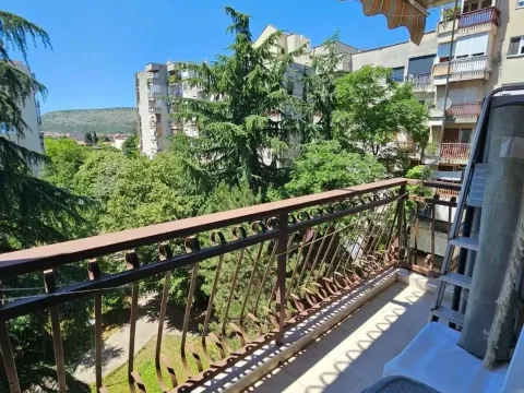 Sale, one bedroom apartment, 57m², Blok 6, Podgorica - image 10