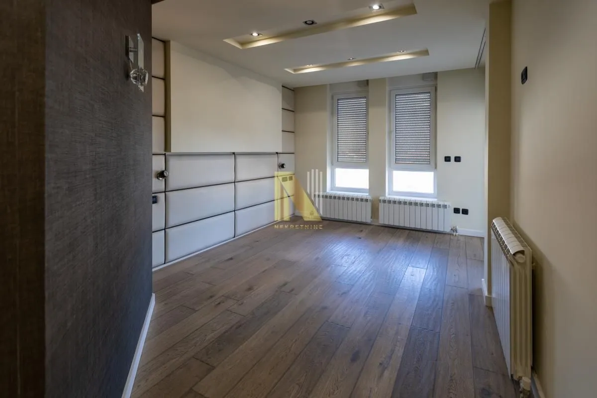 Sale, three bedroom apartment, 127m², Centar, Novi Sad