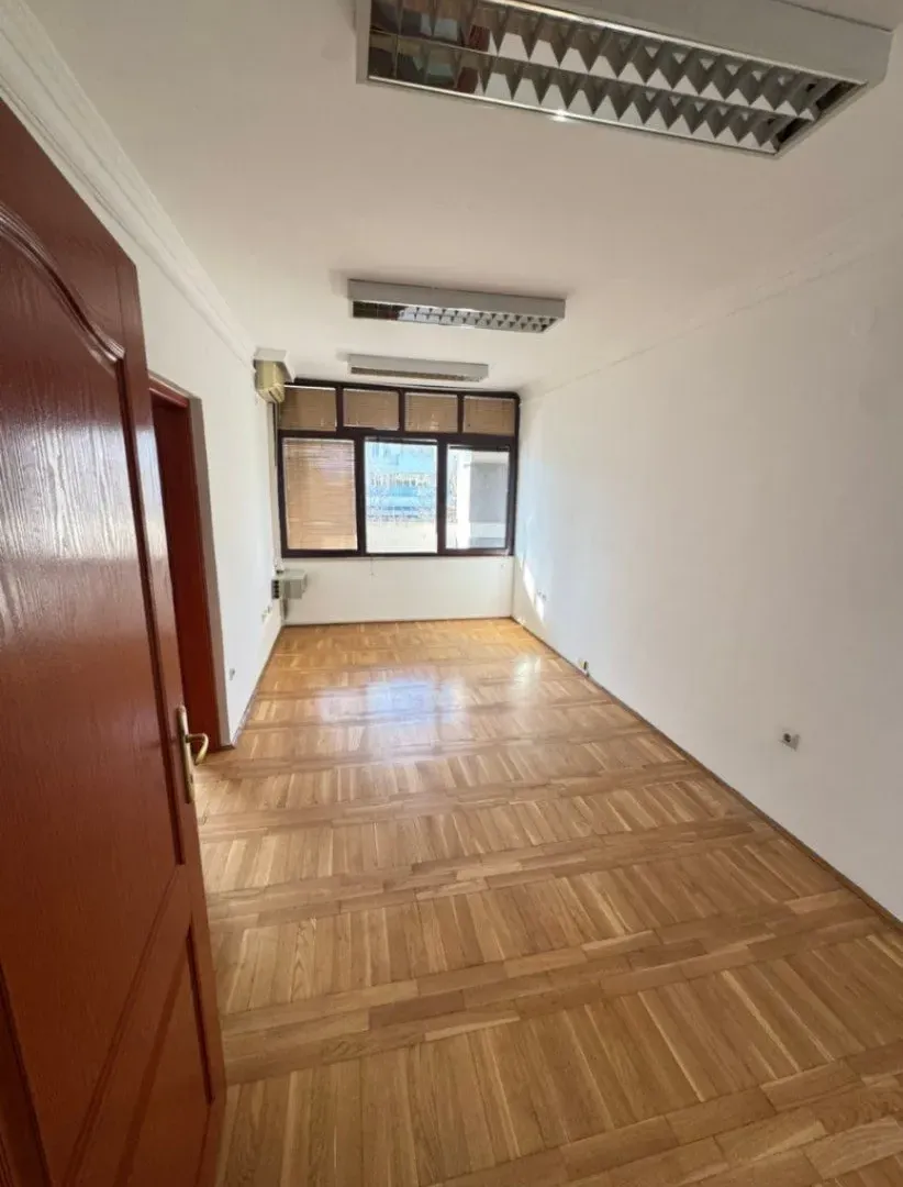 Rent, office space, 92m², Preko Morače, Podgorica