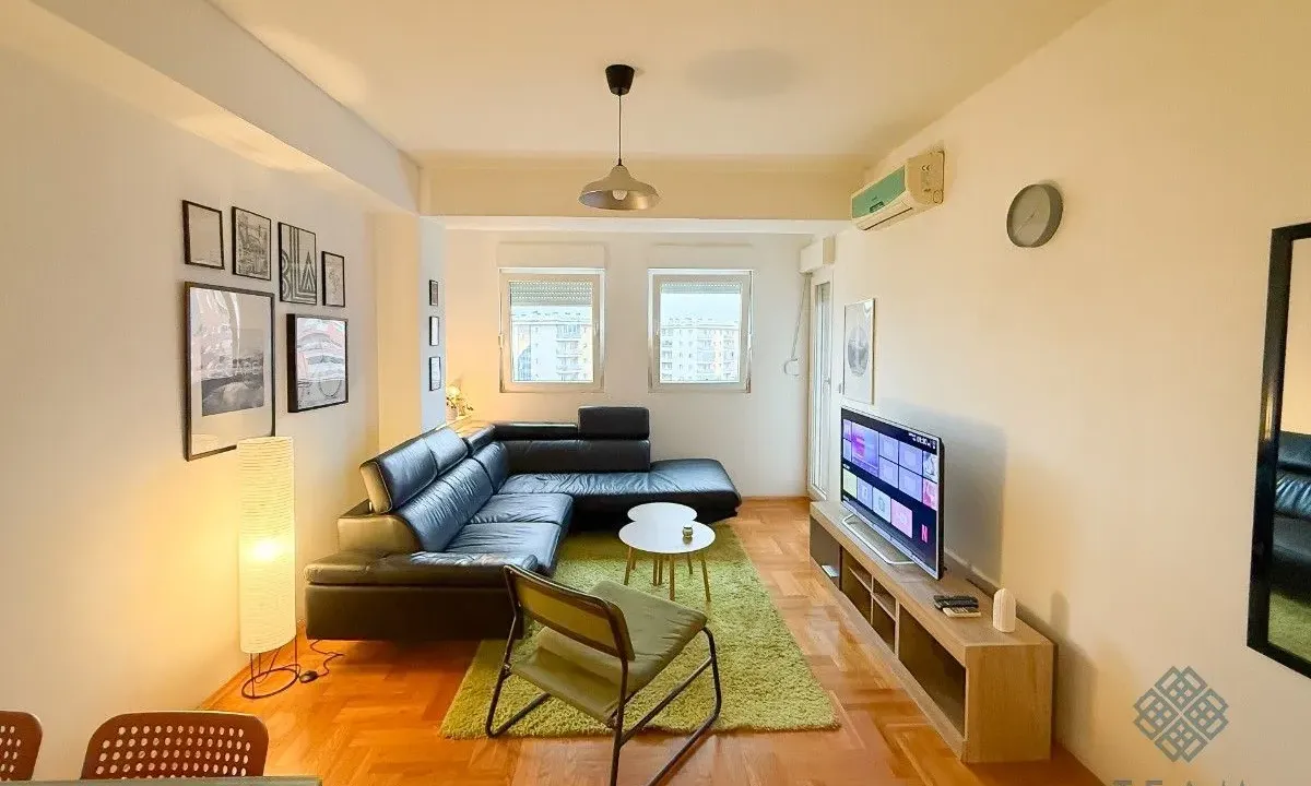 Izdavanje, jednosoban stan, 52m², City Kvart, Podgorica