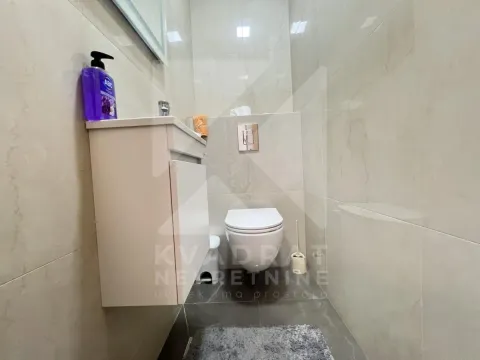 Rent, three bedroom apartment, 110m², Tološka šuma, Podgorica - image 14