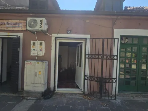 Rent, office space, 17m², Centar, Podgorica - image 2