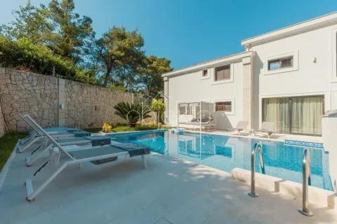Rent, house, 500m², Tivat, Crna Gora - image 2