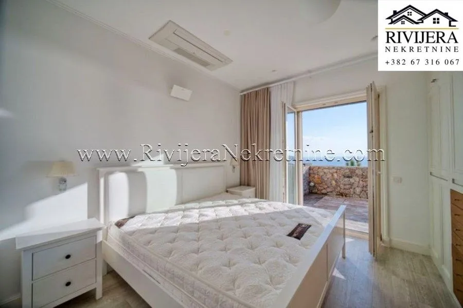 Sale, two bedroom apartment, 80m², Luštica Bay, Tivat