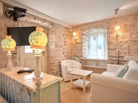 Sale, house, 165m², Perast, Kotor - image 7
