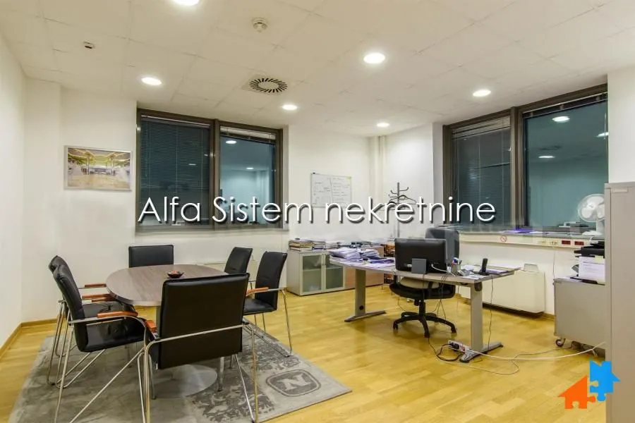 Rent, office space, 335m², Bezanijska Kosa 1, Bežanijska Kosa Sve Podlokacije