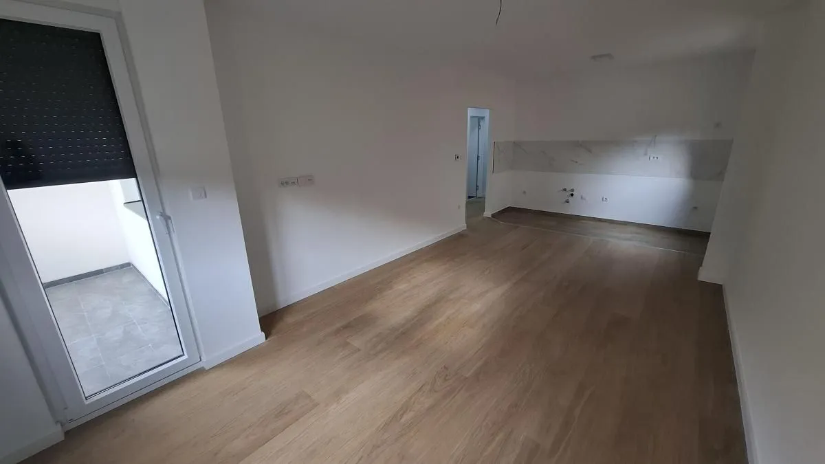 Prodaja, trosoban stan, 60m², Detelinara, Novi Sad Sve Podlokacije