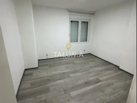 Izdavanje, jednosoban stan, 36m², Preko Morače, Podgorica - image 5