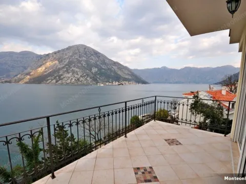 Prodaja, kuća, 350m², Kostanjica, Kotor - image 13