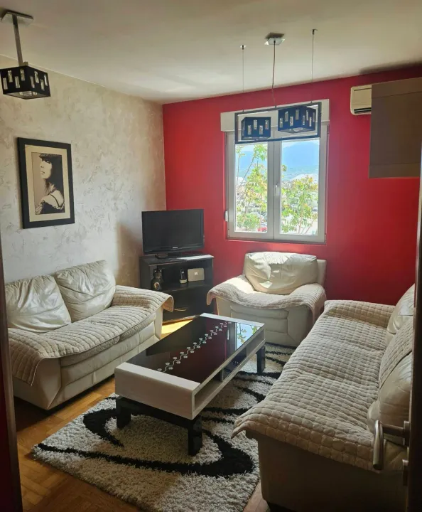 Rent, one bedroom apartment, 37m², Stari Aerodrom, Podgorica