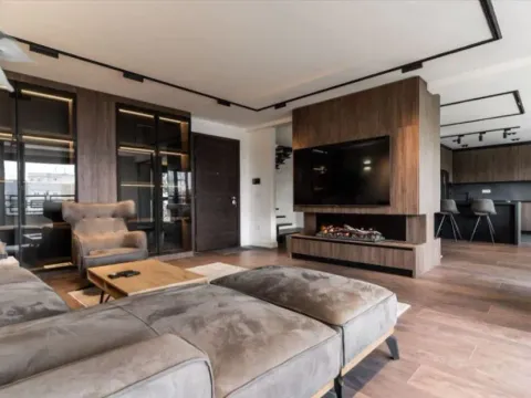 Rent, five bedroom apartment, 200m², Vračar Centar, Vračar Sve Podlokacije - image 4