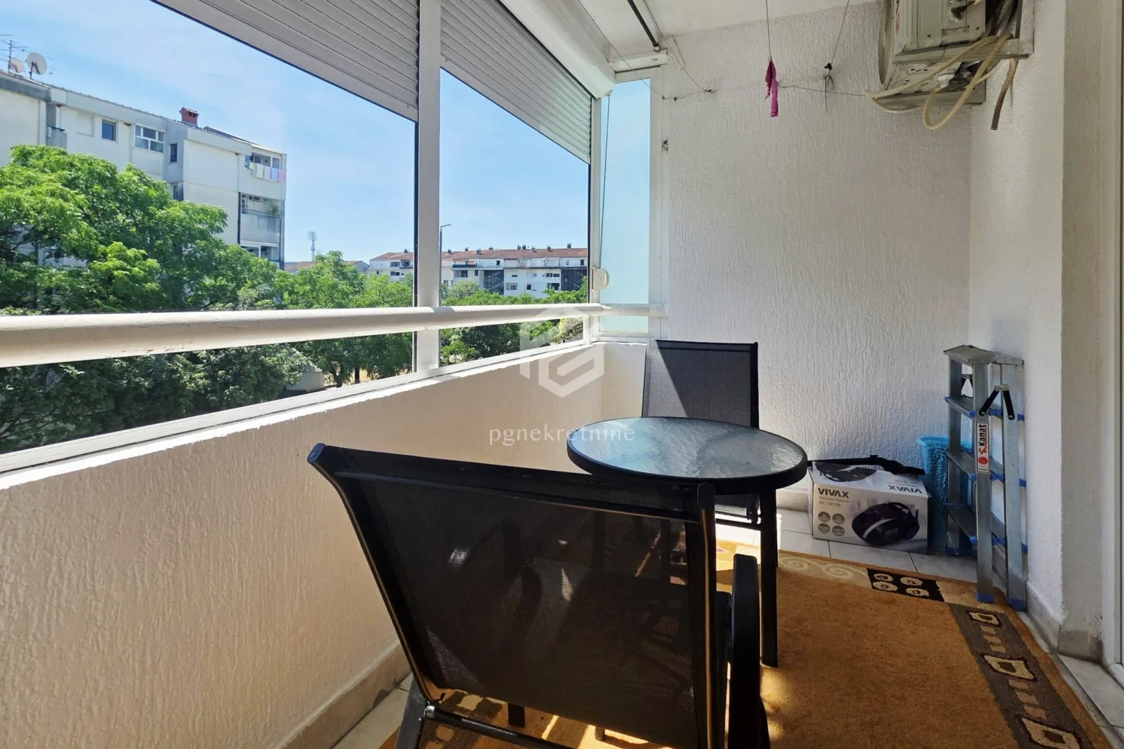 Rent, one bedroom apartment, 35m², Stari Aerodrom, Podgorica