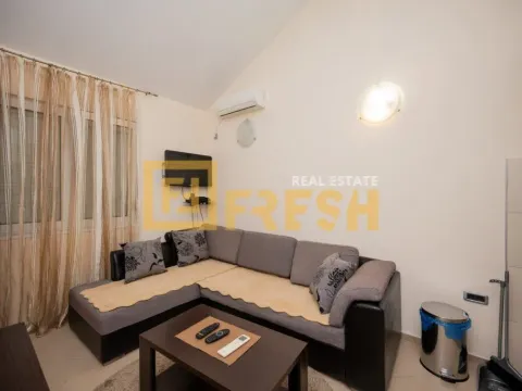 Izdavanje, dvosoban stan, 63m², Preko Morače, Podgorica - image 2