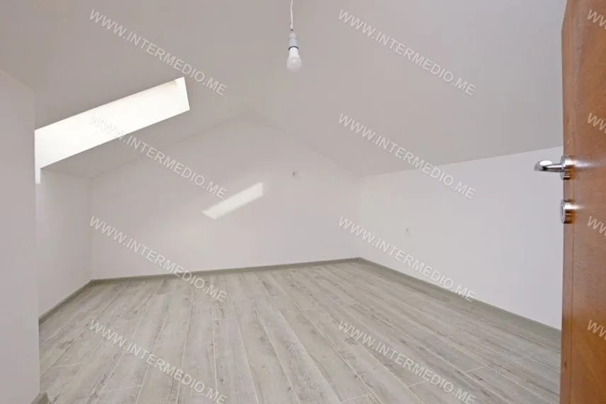 Prodaja, trosoban stan, 115m², Gomila, Herceg Novi