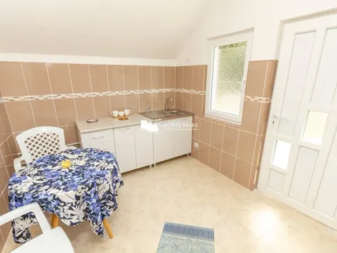 Prodaja, kuća, 91m², Herceg Novi, Crna Gora - image 10