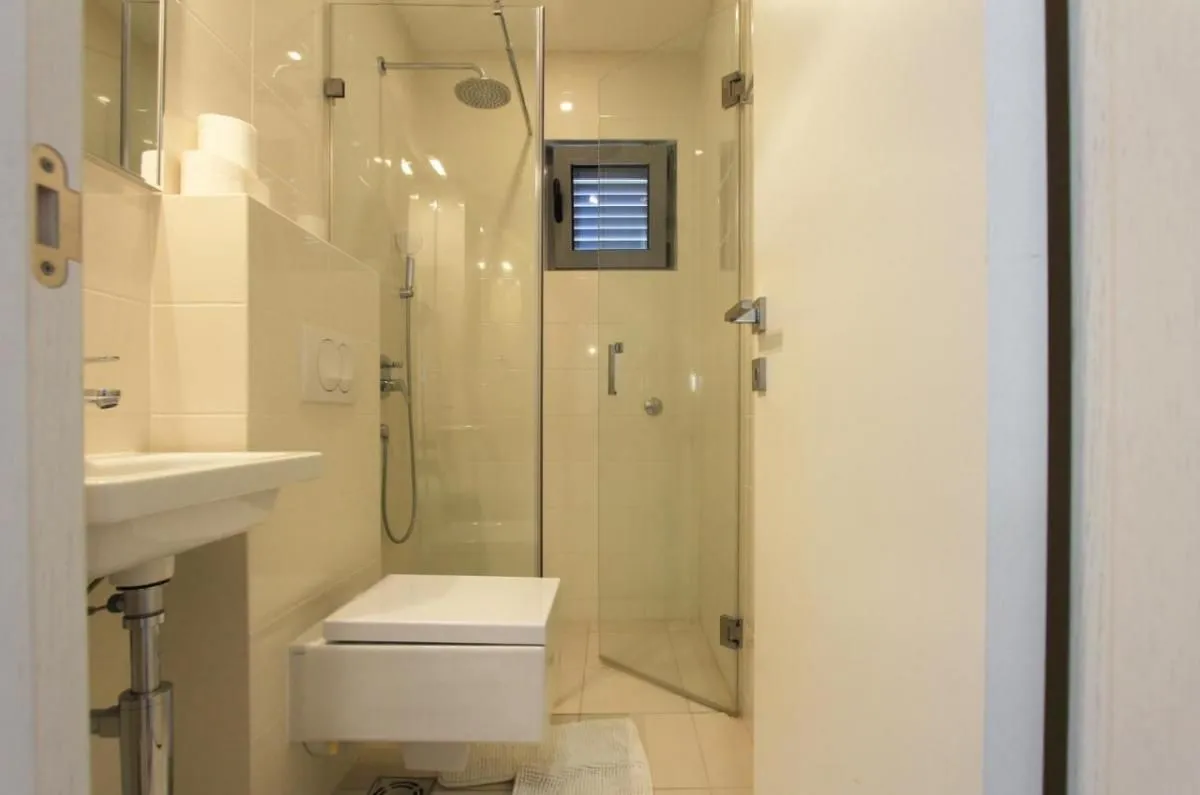 Sale, two bedroom apartment, 120m², Sveti Stefan, Budva