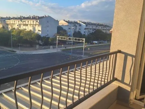 Rent, one bedroom apartment, 46m², Stari Aerodrom, Podgorica - image 7