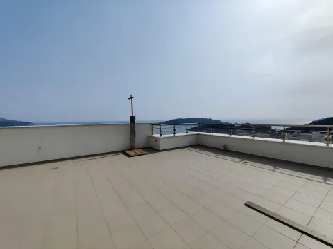 Sale, apartment, 256m², Bečići, Budva - image 2
