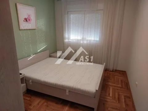 Izdavanje, jednosoban stan, 36m², Bulevar Evrope, Novi Sad Sve Podlokacije - image 4