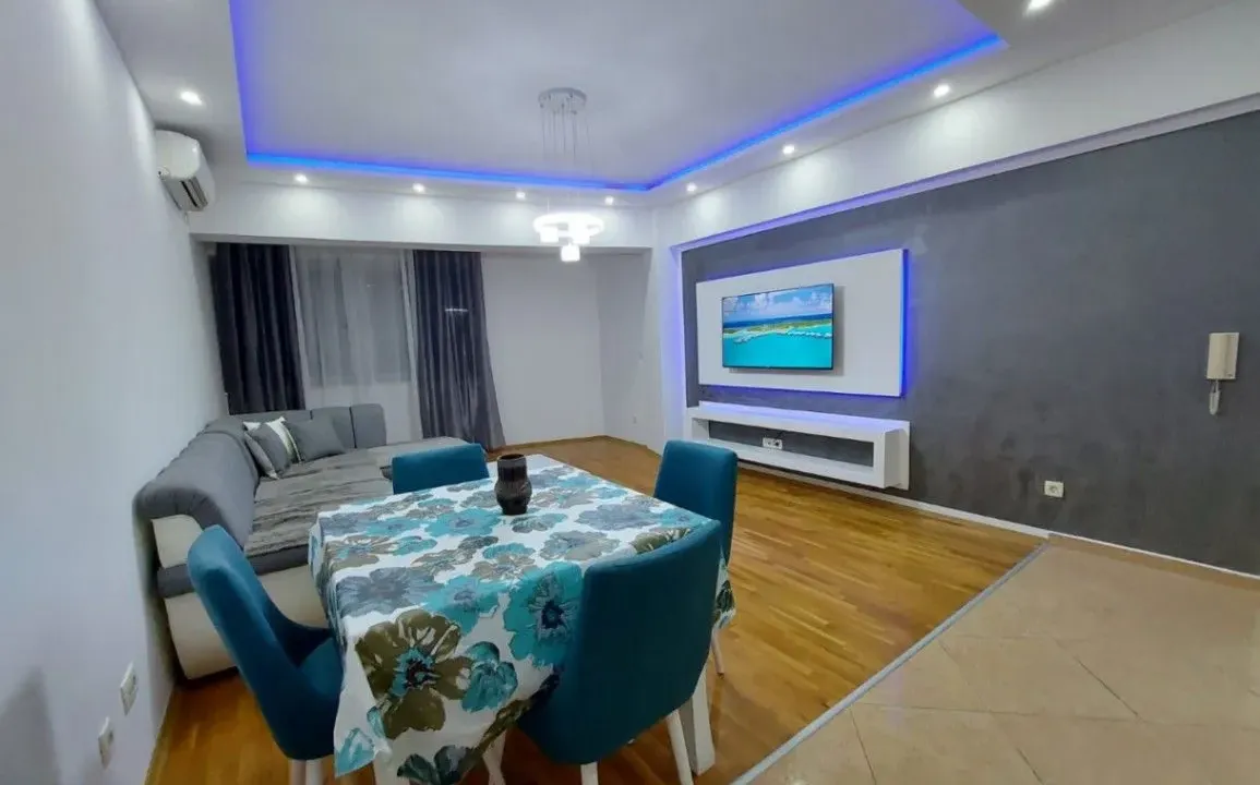 Rent, one bedroom apartment, 52m², Centar, Bar