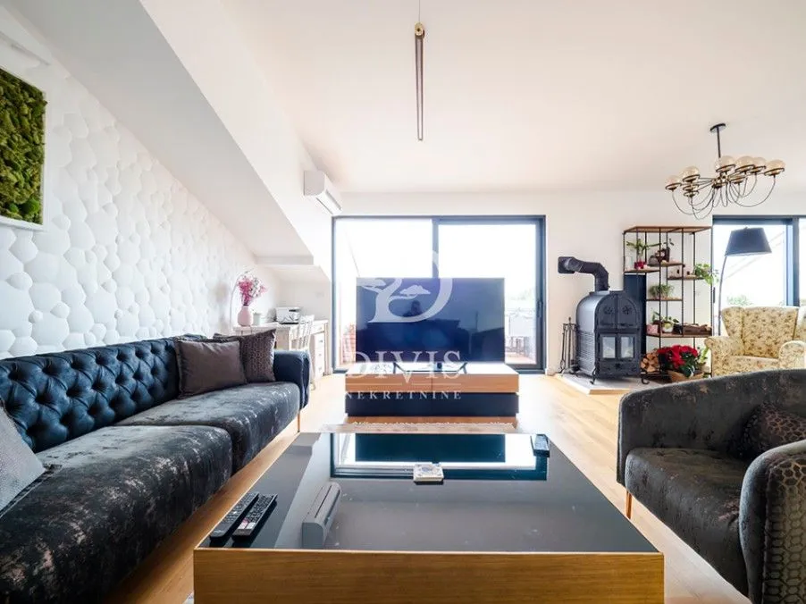 Sale, three bedroom apartment, 132m², Zemun Gornji Grad, Zemun Sve Podlokacije