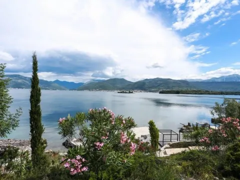 Prodaja, kuća, 600m², Tivat, Crna Gora - image 4