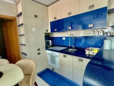 Izdavanje, stan, 50m², Kotor, Crna Gora - image 4