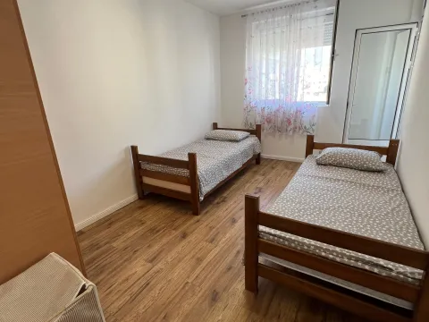 Rent, two bedroom apartment, 65m², Centar, Bar - image 7