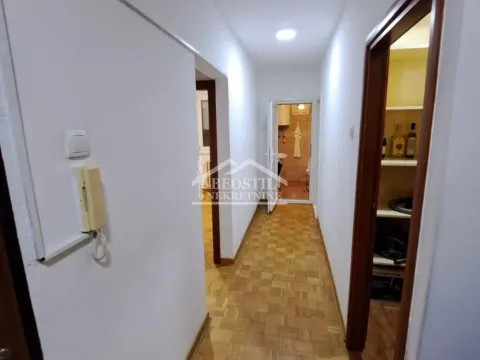 Prodaja, trosoban stan, 74m², Novi Beograd Blok 72, Novi Beograd Sve Podlokacije - image 11