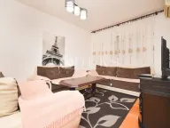 Izdavanje, dvosoban stan, 75m², Stari Aerodrom, Podgorica - image 2